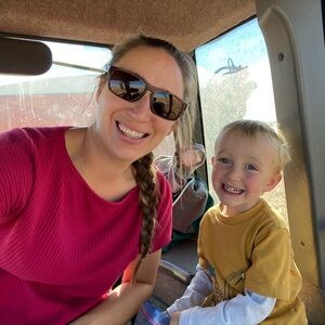 Meet your Posher, Kari